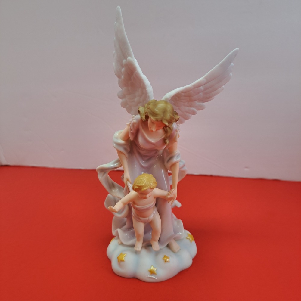 Delicate Angels by Coco Marcie Figurine 0328 White Lavender Excellent‎ Guardian